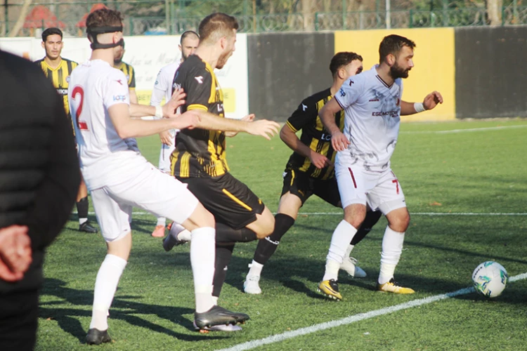 Beykoz İshaklıspor 3-1’le liderliği korudu