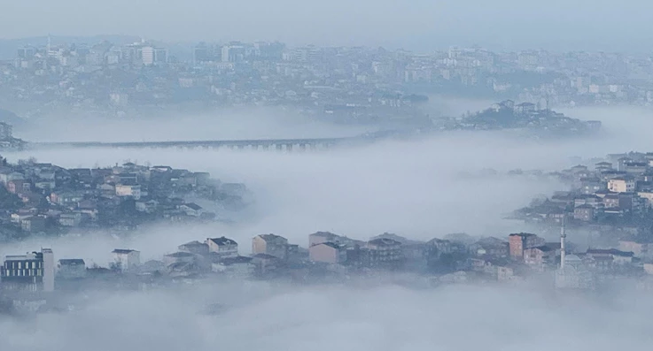 Beykoz'da sis etkili oluyor