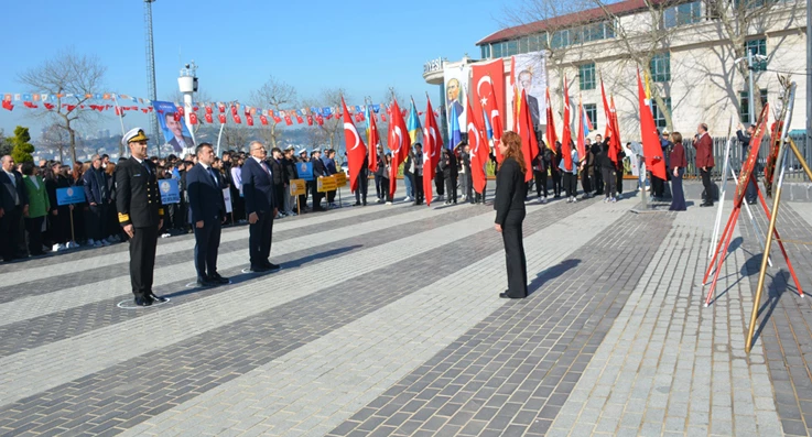Beykoz'da Çanakkale Zaferinin 109. yılı için çelenk töreni 
