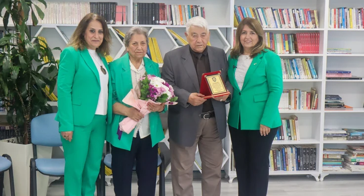 Beykoz'un bir okuluna daha yeni kütüphane