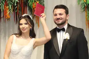 Gür ve Şerefli Ailelerinin düğünü Beykoz’da yapıldı