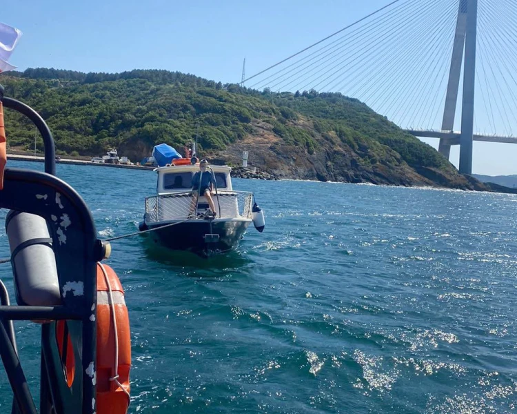 Kıyı Emniyetten Beykoz’da bot kurtarma operasyonu
