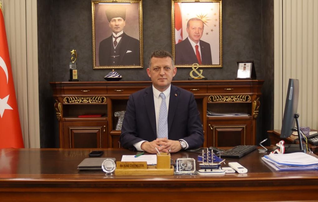 Beykoz ilçe protokolü kaç kişiden oluşuyor. Kim hangi makamda görev