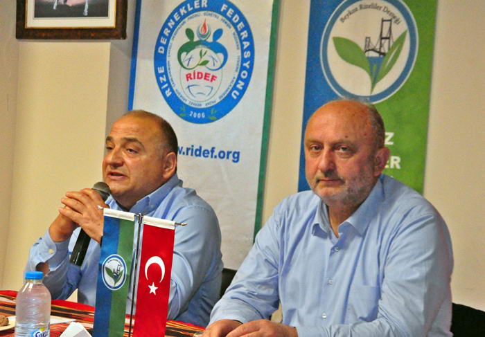 Ünlü kalp cerrahı Mahmut Akyıldız, Beykoz'da sağlıklı yaşam konusunda verdiği