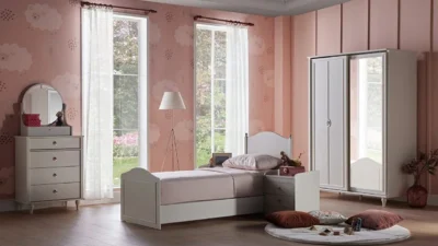 Bir bebeğin dünyaya gelişiyle birlikte her ebeveyni tatlı bir heyecan