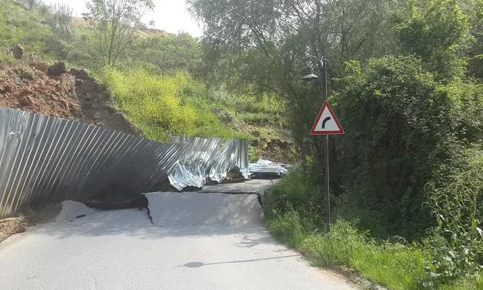 Kavacık kavşağında hafriyat çalışmaları devam eden Medipol Hastaneleri Üniversitesi’nin kampus