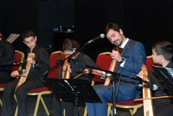 Beykoz Belediyesi kültür kurslarında bir buçuk yıldan bu yana keman