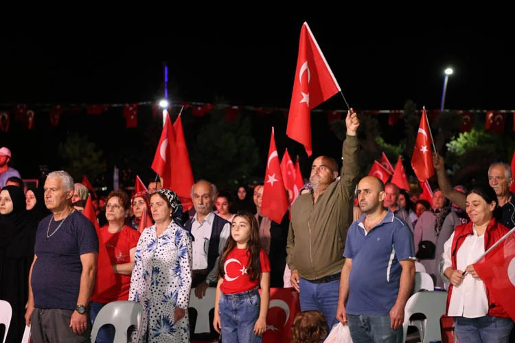 Demokrasi şehitleri Beykoz'da nöbetle anıldı 1 15beykoz3 o1wSDTVg7v