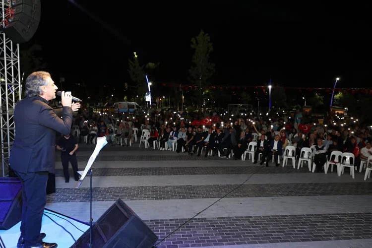 Demokrasi şehitleri Beykoz'da nöbetle anıldı 4 15beykoz5 lH 42Paay3