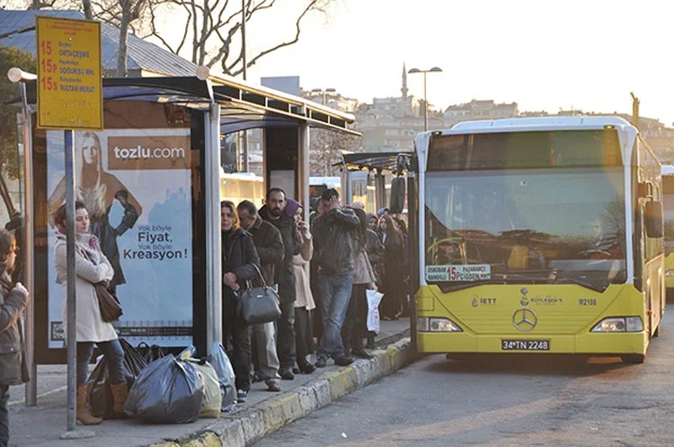 Üsküdar, Beykoz Soğuksu hattında çalışan 15P numaralı otobüslerin hafta sonu