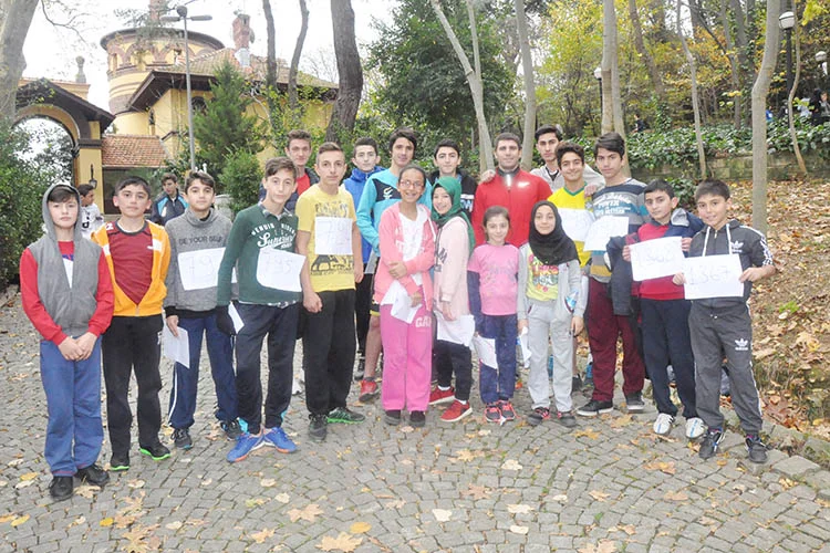 15temmuz adina kostular 8 AVzeV8b7r0