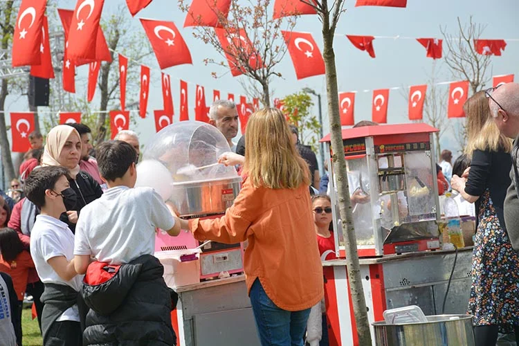 Beykoz’da 23 Nisan Ulusal Egemenlik ve Çocuk Bayramı 10 23 nisan 2022 beykoz 1 CRudFA3wIk