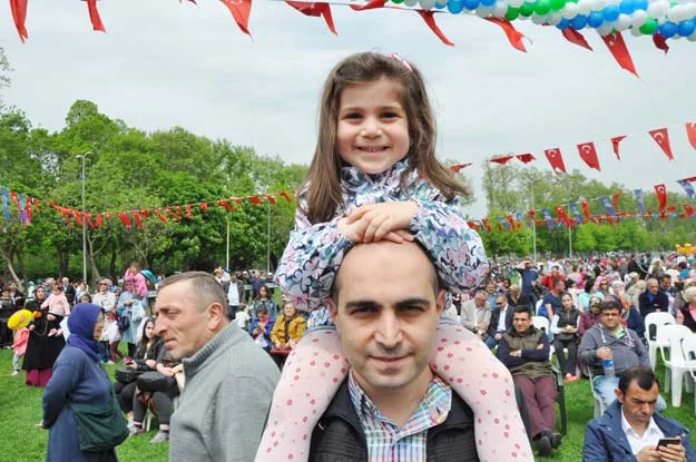 23 nisan toren 2016 5 jUqG9ktjGU