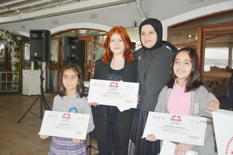 Beykoz’da 24 Kasım Öğretmenler Günü resmi programı 8 24 kasim beyk k1QyKyOc P