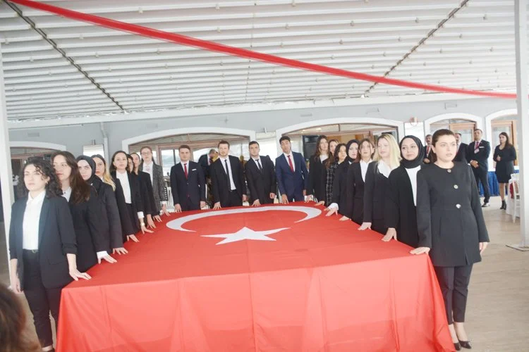 Beykoz’da 24 Kasım Öğretmenler Günü resmi programı 9 24 kasim beyk sac6HJGUik