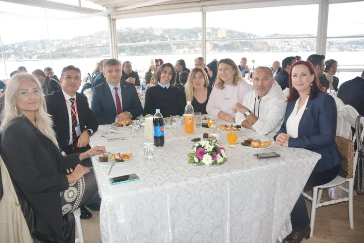 Beykoz’da 24 Kasım Öğretmenler Günü resmi programı 7 24 kasim beykoz 12 7Tn6B6bfs