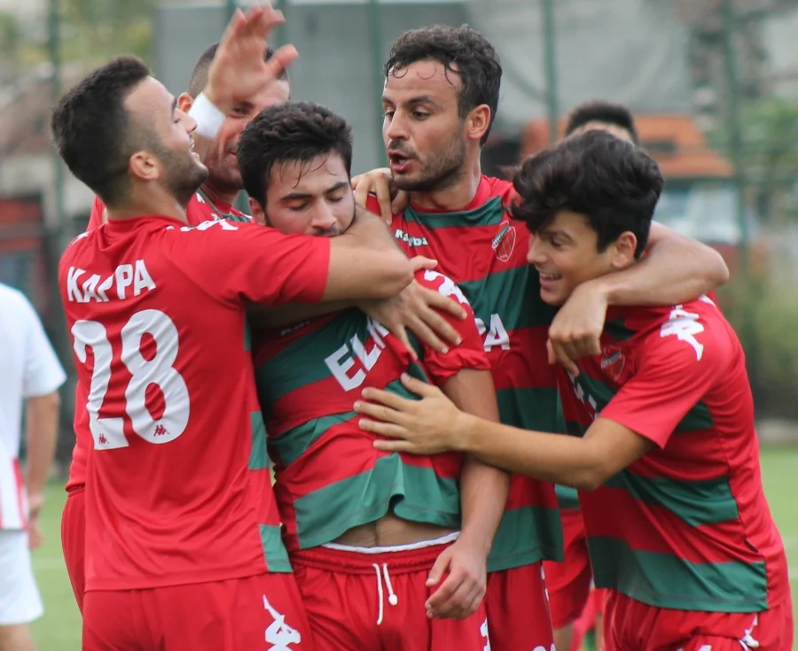 İstanbul Süper Amatör Ligdeki temsilcilerimizden Paşabahçespor sezonun ilk maçı için