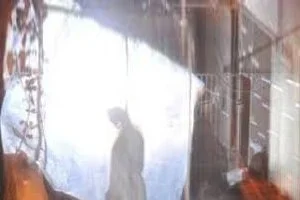 Dört-beş yıldır ekonomik sıkıntı çekiyordu.... İki çocuk babasıydı. Çocuklarının birisi