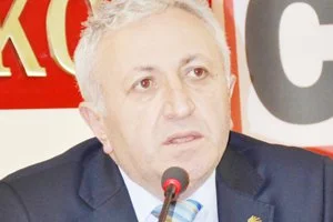 Kamuoyu baskılarına dayanamayan CHP Beykoz İlçe Yönetimi olağanüstü toplandı. İlçe