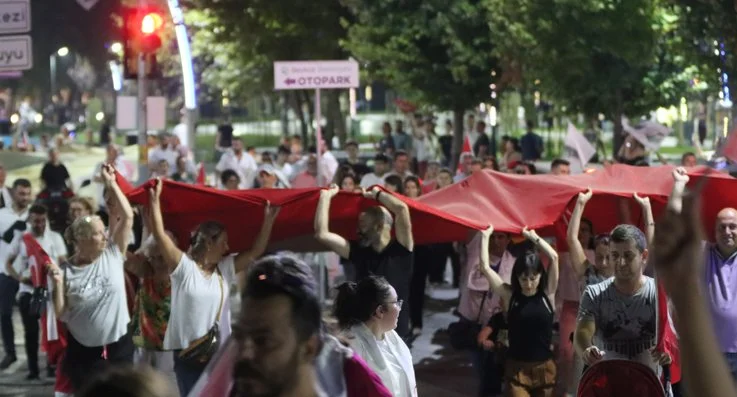 CHP Beykoz İlçe Başkanlığı'nca düzenlenen 30 Ağustos Zafer Bayramı Fener