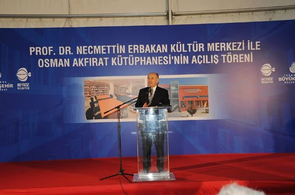 Önceki hafta, Başkanlığını yaptığı İstanbul Büyükşehir Belediyesi tarafından onarılan tarihi