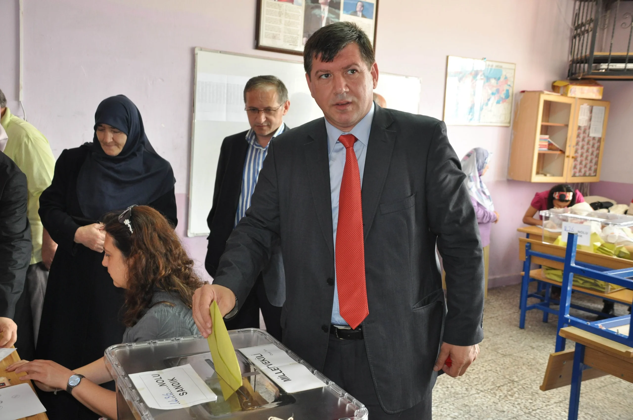 AK Parti Beykoz İlçe Başkanı Adem Sefer, 28 Ekim 2014