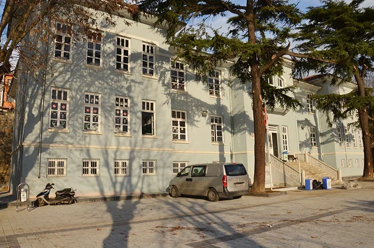 ahmet mithat efendi 7 kWf2o9rmdm