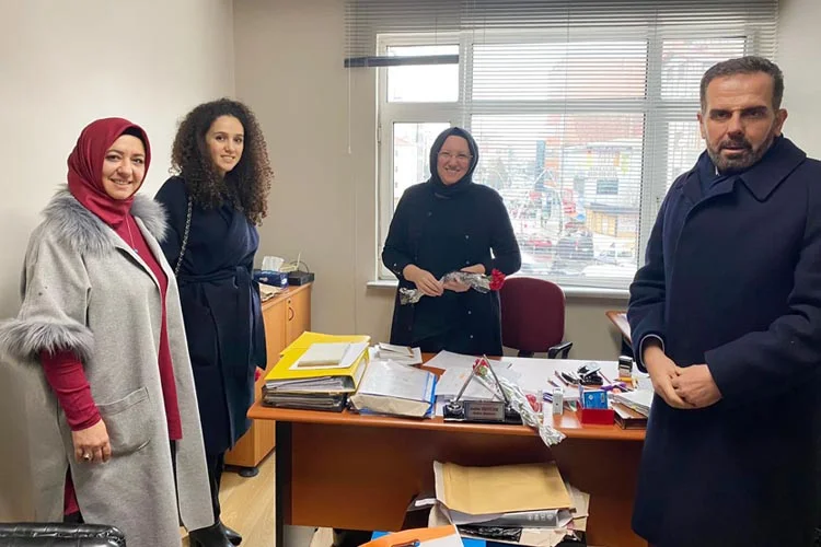 8 Mart Dünya Kadınlar Gününde Beykoz’daki kadın çalışanları ziyaret eden