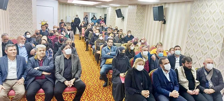 AK Parti Beykoz İlçe Başkanlığı, teşkilat faaliyetlerinin değerlendirildiği genişletişmiş Mahalle