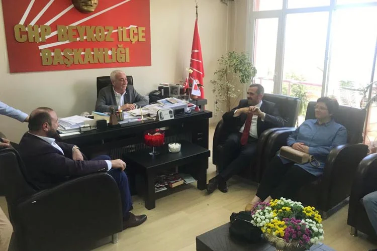 Ramazan Bayramı dolayısıyla AK Parti Beykoz İlçe Başkanı Muhammed Hanefi