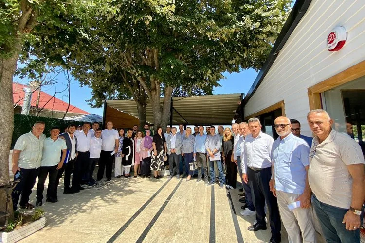 AK Parti Beykoz muhtarlarıyla toplantı yaptı 2 ak1 2HT6Iu Jlh