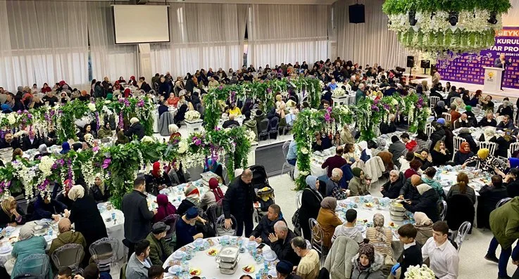 AK Parti Beykoz'un 2 bin 500 kişilik iftarı 2 ak7 2VhYiShIC5