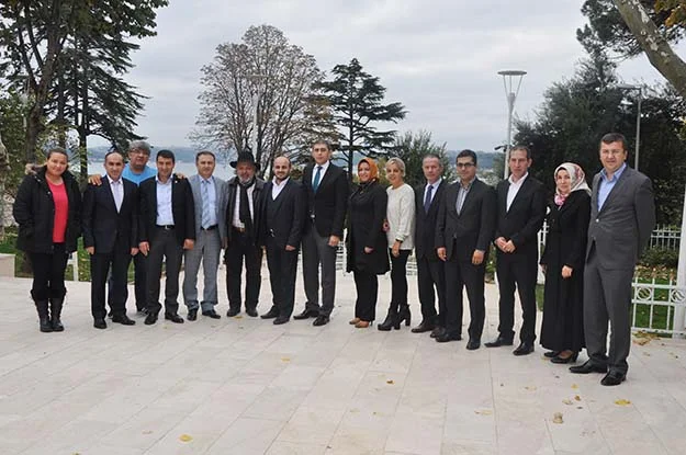 AK Parti Beykoz İlçe Başkanı Mustafa Gürkan, beraberindeki Yönetim Kurulu