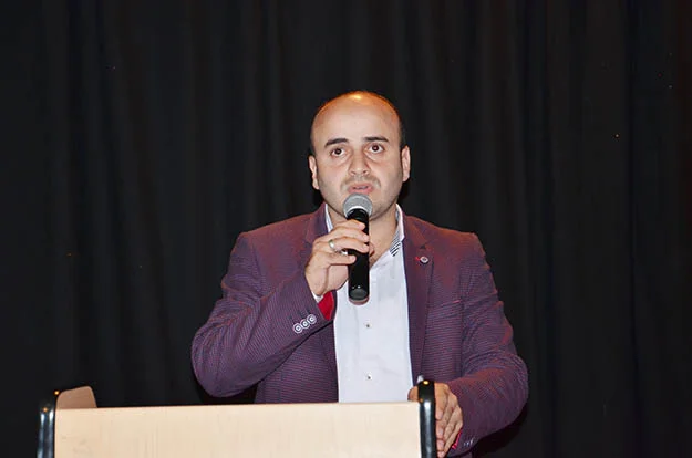 ak bey dani PYmfYevTYp