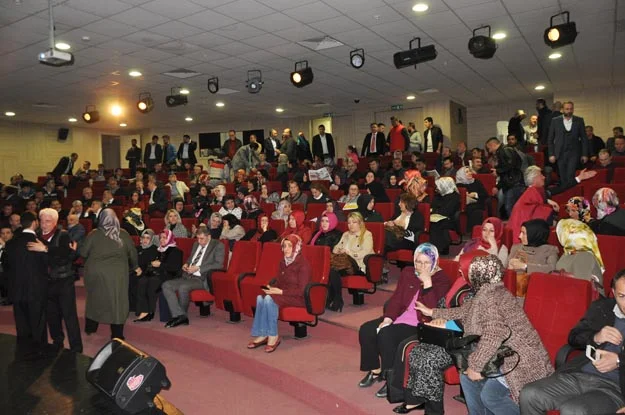 AK Parti Beykoz İlçe teşkilatı tarafından düzenlenen Danışma Kurulu toplantısı,