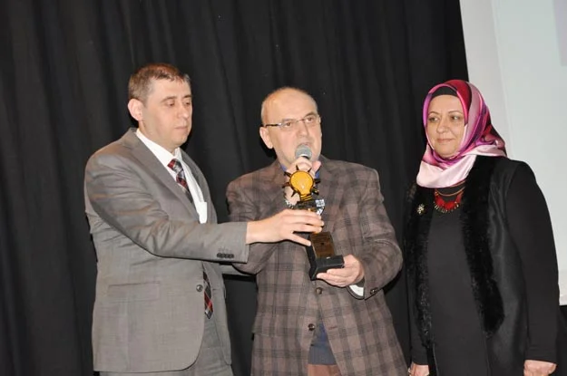 ak dan 16 8 ghqlvCzsua