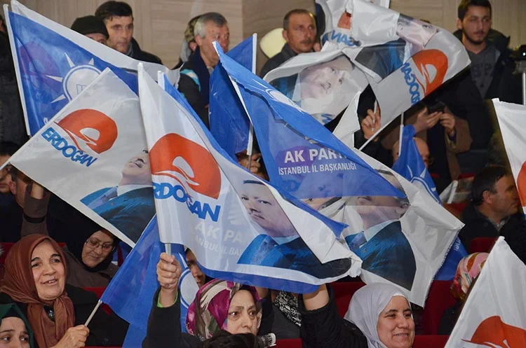 ak danisma subat 201 mQV8otv0ep