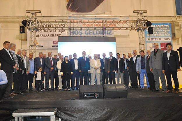 Beykoz'da AK Partililer yeniden AK Parti'ye katıldı 3 ak katilim secili 16 QOVVnYnVt7