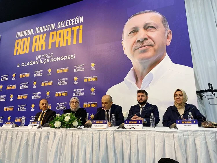 AK Parti Beykoz kongresi beklenen ilgiyi görmedi 2 ak parti kongre 2 rMAFJBGtDh