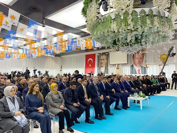 AK Parti Beykoz kongresi beklenen ilgiyi görmedi 7 ak parti kongre 6 DUpM91dr9M