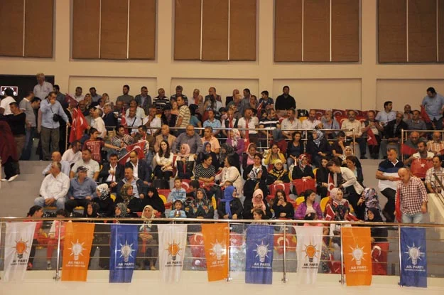 Beykoz AK Parti, teröre lanet etti 6 ak parti sehi 1lFCcddpA