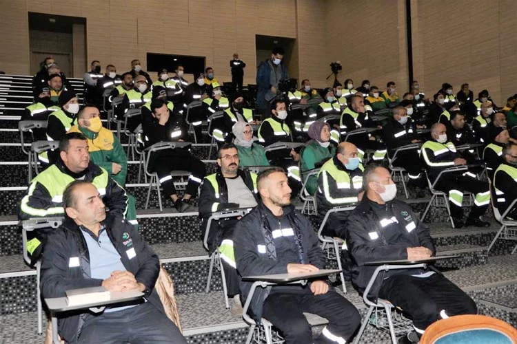 Beykoz sokaklarını akademi mezunları temizliyor 1 akademi 1 FEbzllohmg
