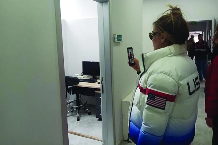 Beykoz sakinlerinden ünlü sanatçı Demet Akalın, Konya'da yaşanan olayların ardından