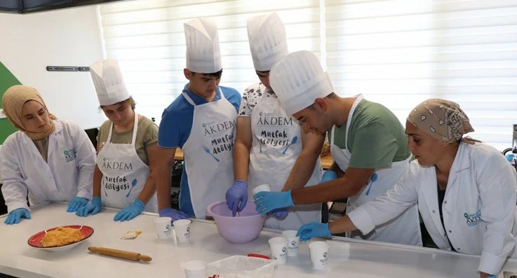 Beykoz Aile, Kadın Destekleme ve Engelliler Merkezi’nde eğitim ve sağlık