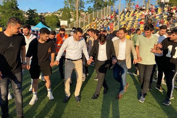 AK Partili gençlerin Beykoz'daki şöleni 1 akfestdb2 H3bo CVg6M