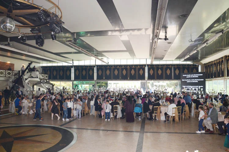 Beykoz Belediyesinin Meclis Üyelerinden Yılmaz Özdemir'in oğlu Burak Özdemir, Çavuşbaşı
