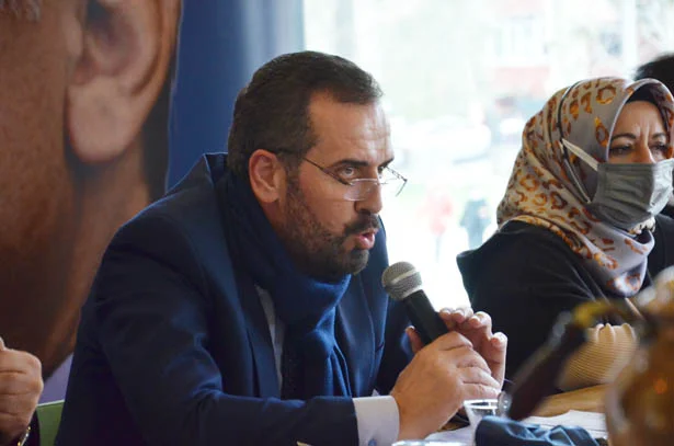 akpartimuhtardb4 Kk8WhlB3 6