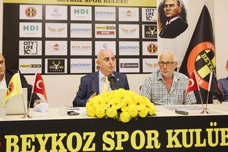 Zeki Aksu, Başkanı olduğu Beykoz Spor Kulübü'nün 113. Kuruluş Yıldönümü