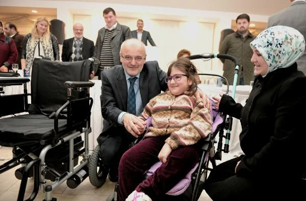 3 Aralık Dünya Engelliler Günü dolayısıyla 150 engelli ilçe sakinini