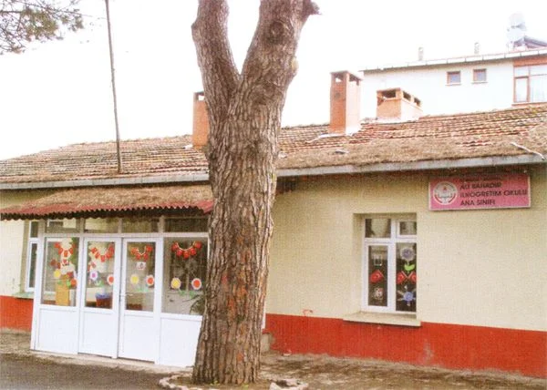 Beykoz Alibahadır Mahallesi'nde, 5393 sayılı Belediye Kanunu'nun 81. maddesi gereği